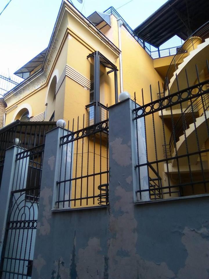 Da-Ma Apartments Tbilisi Exteriör bild